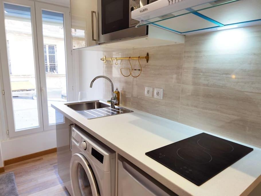 176 2 Joined New Deco 200m To Park La Apartment