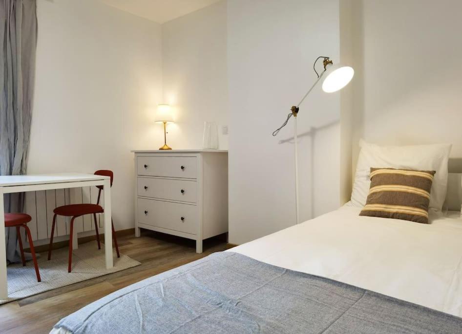 176 2 Joined New Deco 200m To Park La Apartment