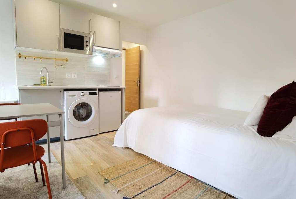 176 2 Joined New Deco 200m To Park La * Paris