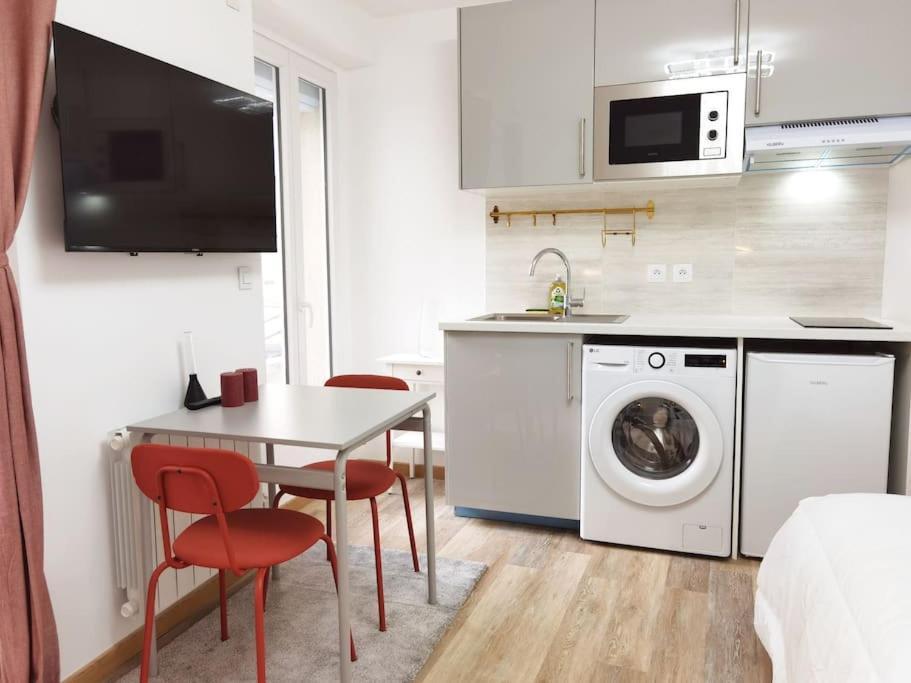 Apartment 176 2 Joined New Deco 200m To Park La *