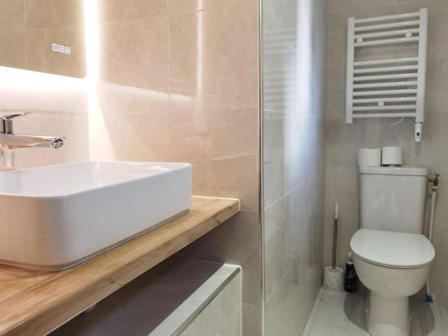 176 2 Joined New Deco 200m To Park La Paris